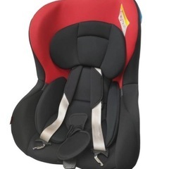 チャイルドシート　西松屋　赤の画像