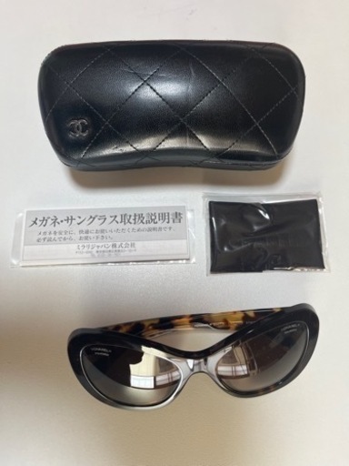 CHANEL サングラス　ほぼ未使用品