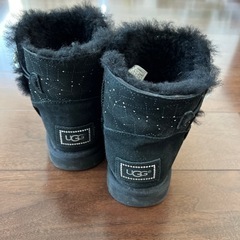 UGG ブーツ 黒　23cmの画像