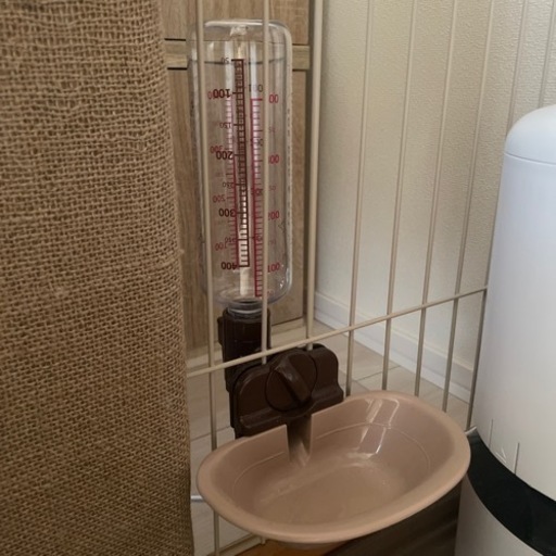 猫用ゲージ　猫飼育セット　（ゲージ、爪研ぎ、水飲み、ベッド、システムトイレ）