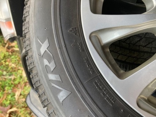 スタッドレスタイヤ ホイールセット 195/65R15 プリウス等