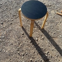 ニトリ木製スツール