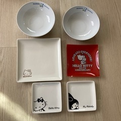 [取り引き決定]キャラクターお皿セット
