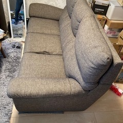 ソファの画像