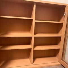 本棚　ガラス扉の画像