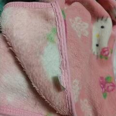 ♥とても可愛いキティ ブランケット厚手  中古品❤️の画像