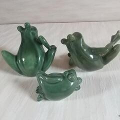 カエルの陶器の置物セット、中古品。の画像