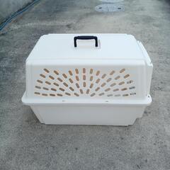 ペットキャリーの画像