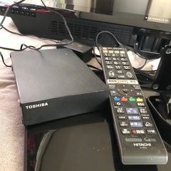 Toshiba外付けハードディスク&テレビセットの画像