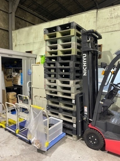 パレット！！20枚、まとめて買い取れる方！！