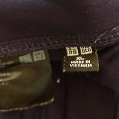 UNIQLO　スカンツ　XL　紺　②の画像