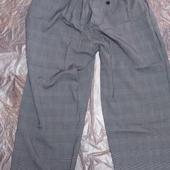 UNIQLO　パンツ　XL　グレー(チェック柄)の画像