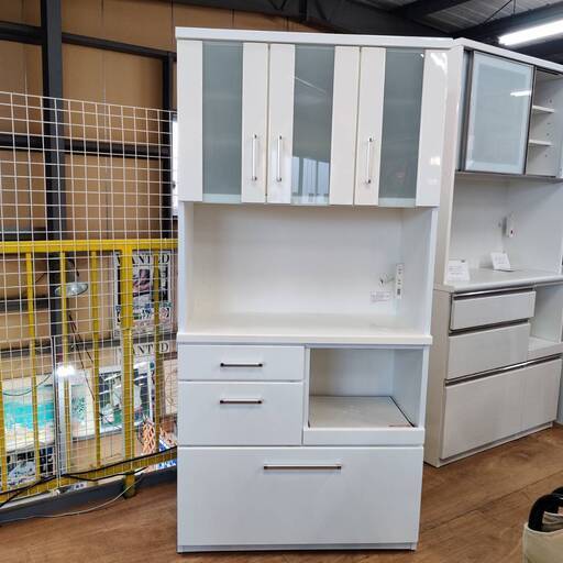 【愛品倶楽部柏店】ニトリ 3枚扉キッチンボード ライプ 90KB