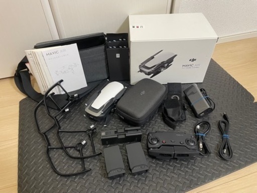 【ドローン】DJI MAVIC AIR FLY MORE CONBO【美品】