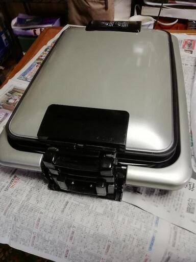 商談中グリル 1300 W 鉄板 3枚付き 未使用