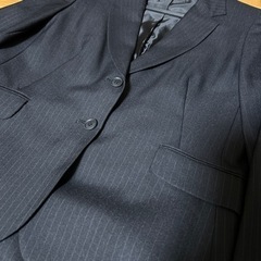 レディース スーツ  の画像