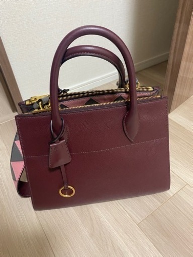 超美品　プラダ　バック