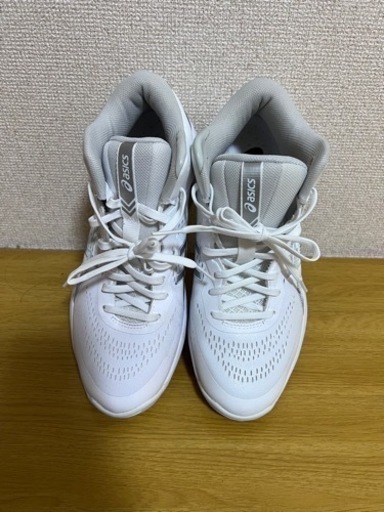 アシックス バスケットシューズ 27.5