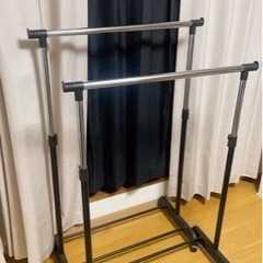 ※引渡者決定 ハンガーラック 2組の画像