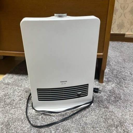 セラミックファンヒーター
