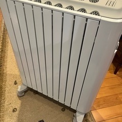 デロンギ　オイルヒーター