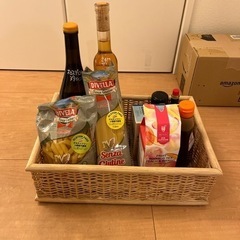 食器、ワインなど譲ります