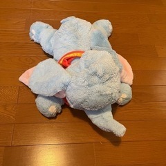 ディズニーランド ダンボ ぬいぐるみの画像