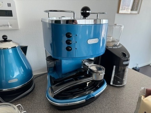 デロンギ　エスプレッソメーカー　アイコナECO310B