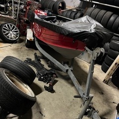 クイントレックスv12 ボートの画像