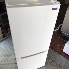 福岡市内配送無料　2019年　YAMADASELECT(ヤマダセレクト） YRZC12G2 2ドア冷蔵庫 (117L・右開き)
