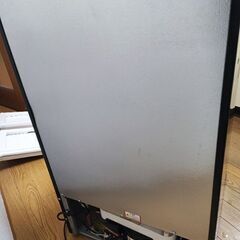 🟥無料🟩小型冷蔵庫とローテーブルの画像