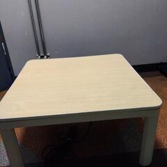 こたつの画像