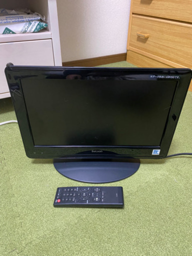 液晶テレビ　16インチ