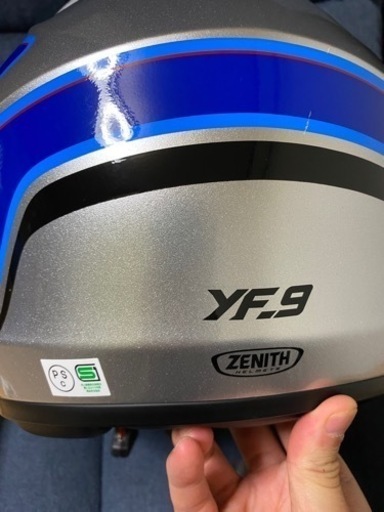 バイクヘルメット、ヤマハyf-9。