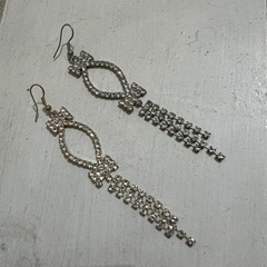 ピアス