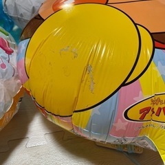 ❁︎84❁︎アンパンマン、ピカチュウ、キティちゃん 風船セットの画像