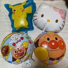 ❁︎84❁︎アンパンマン、ピカチュウ、キティちゃん 風船セット