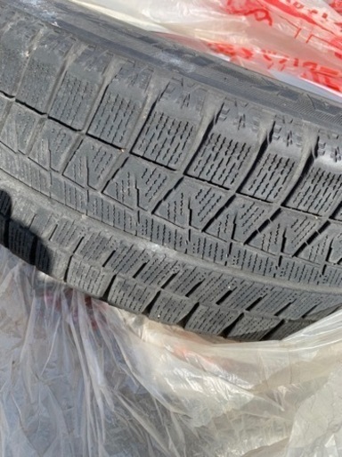 スイフトスポーツのスタッドレスタイヤ175/65R15 中古4本