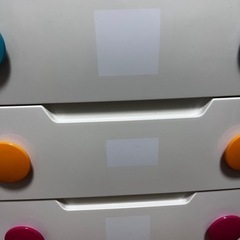 取引予定あり　アイリスオーヤマ　4段チェストの画像