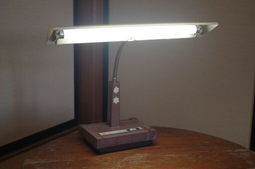 東芝　BRIGHT ACE　昭和家電　レトロ家具　電気スタンド　スタンドライト　卓上照明　テーブルライト　動作確認済み