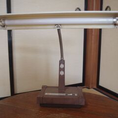 東芝　BRIGHT ACE　昭和家電　レトロ家具　電気スタンド　スタンドライト　卓上照明　テーブルライト　動作確認済みの画像