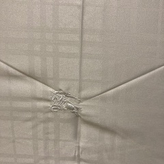 【新品未使用】バーバリーの折りたたみ傘の画像