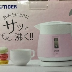 タイガー　電気ケトル　0.6Lの画像