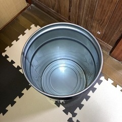 アディ缶　空ペール缶の画像