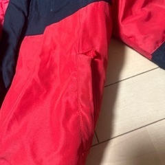 赤黒　アウター 130の画像