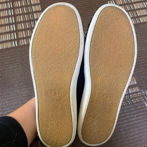 UGGスリッポン