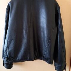 値下げします。最後のチャンスです。ラッキーストライクの革ジャンの画像