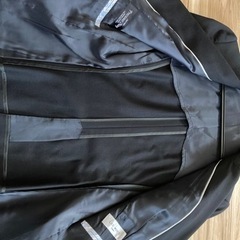 【クリーニング済】スーツ　ジャケットの画像