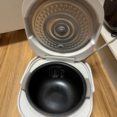 SHARP 炊飯器の画像