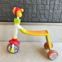 アンパンマン　キックボードにもなる三輪車　幼児の画像